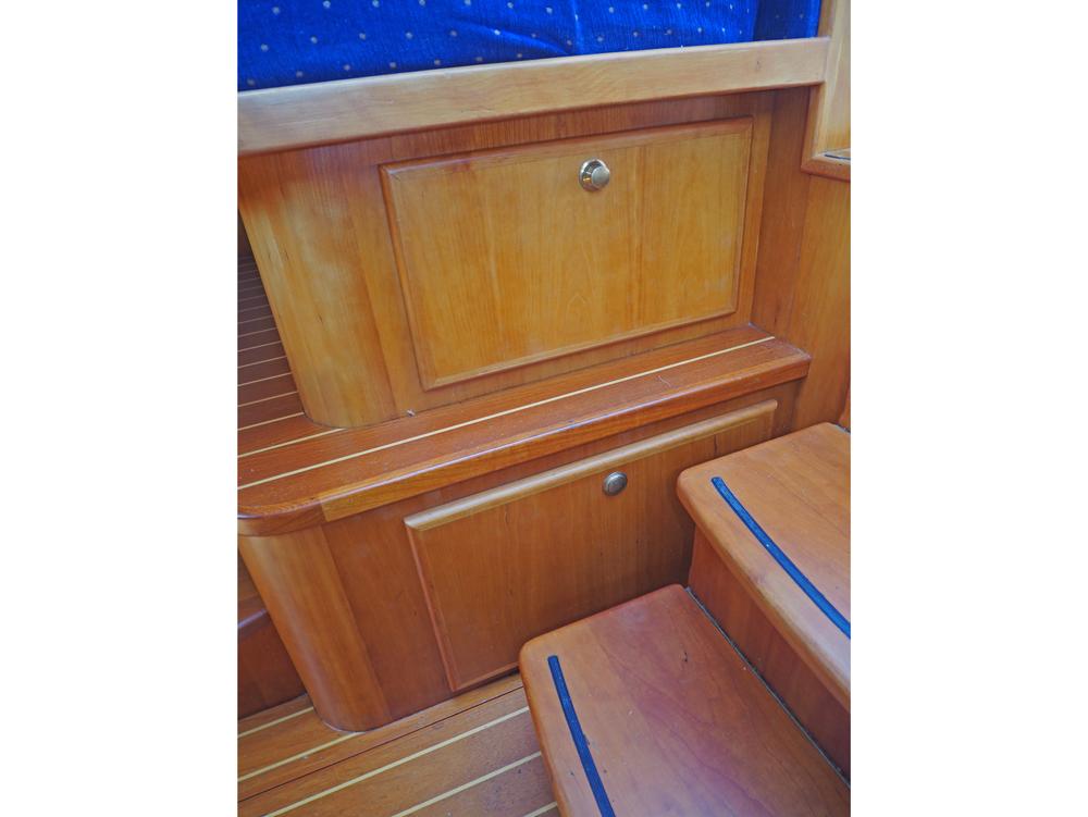 Stuurhuis, Accommodatie